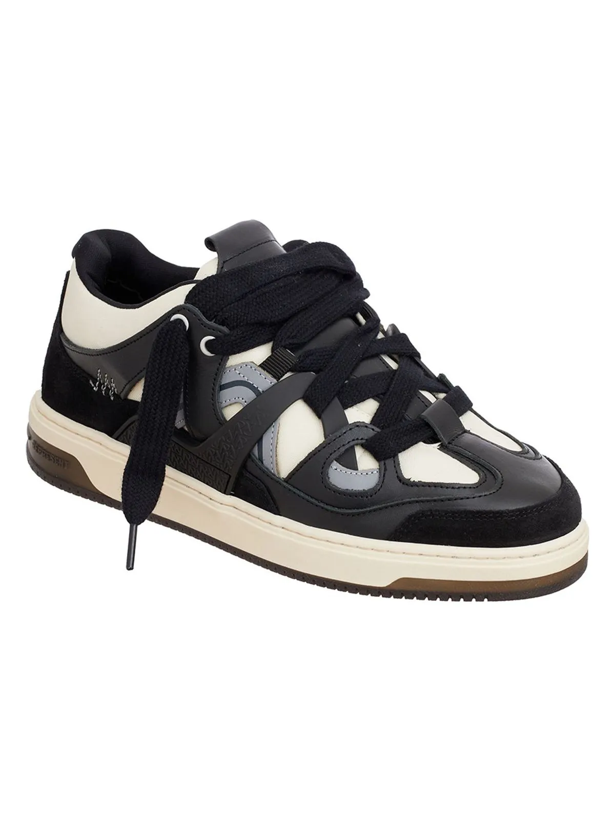 Bully Sneakers