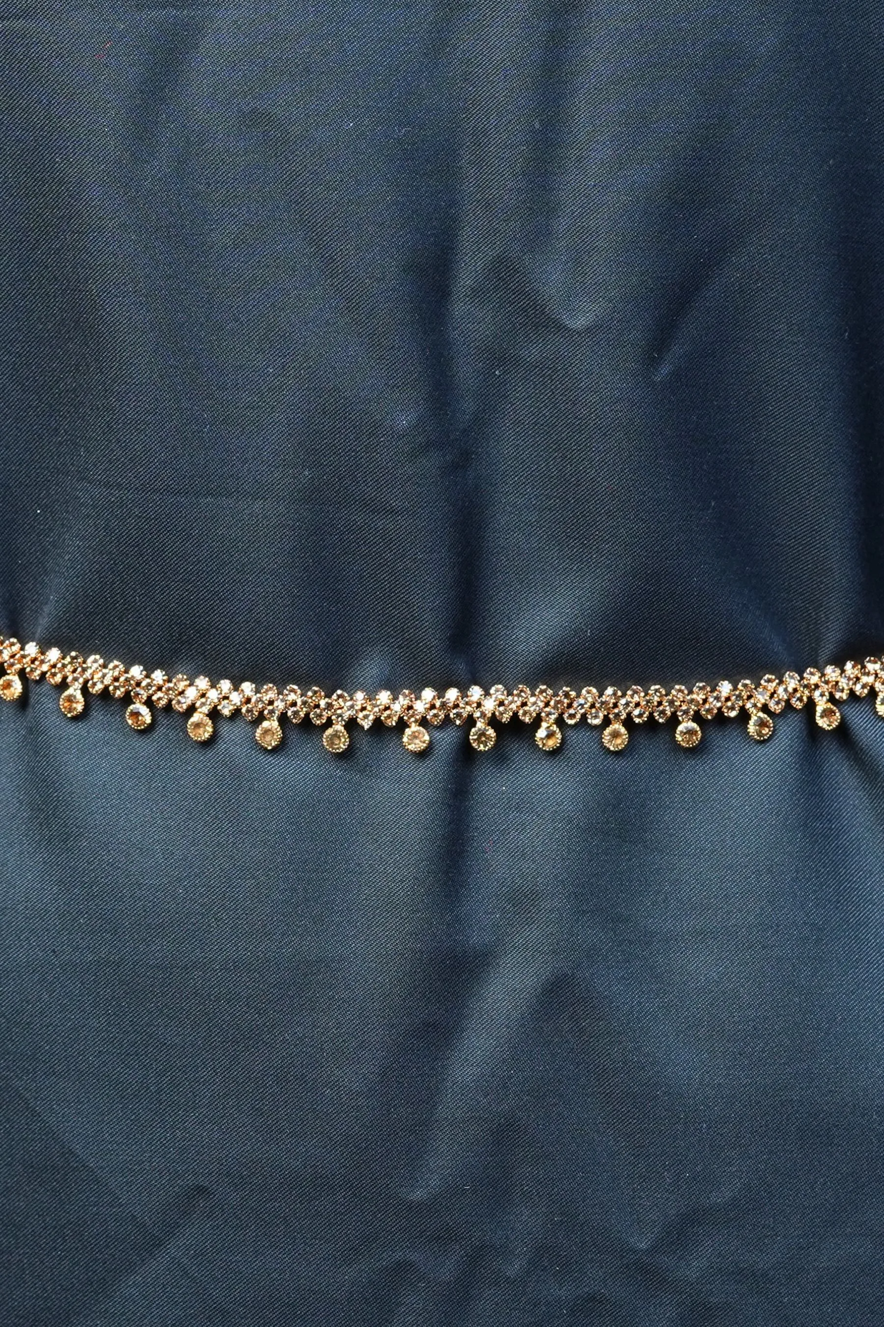Dazzling Stone Hip Chain - High-Quality Metal with Glittering Stones